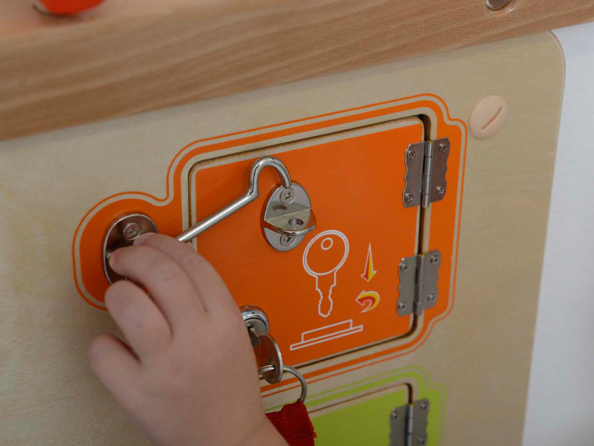 Masterkidz sieninė spynų atidarymo Montessori veiklos lenta – nuotrauka 5