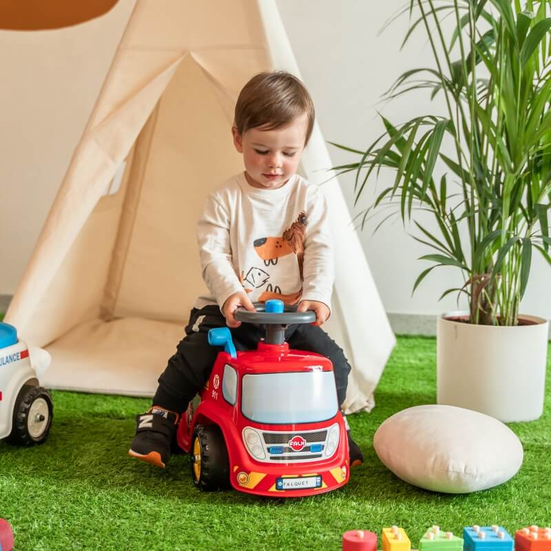FALK Ugniagesio Automobilio Raitelis Su Rageliu Nuo 1 Metų Amžiaus Vaikiškos Transporto Priemonės
