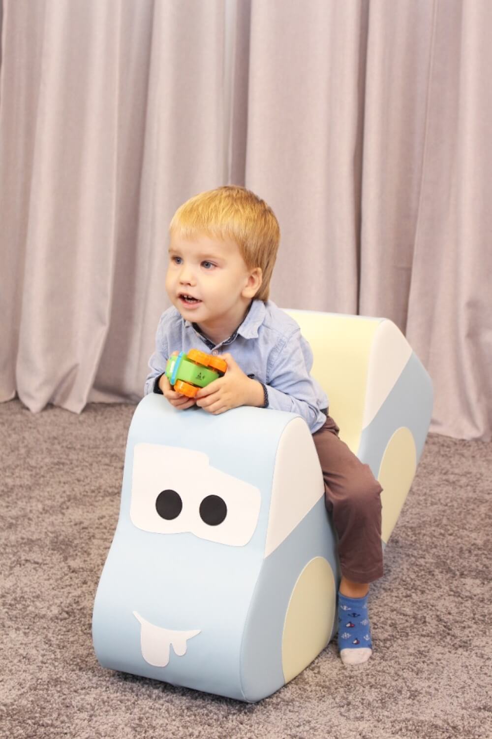 IGLU Minkšta Supynė Rokeris CAR Šviesiai Pastelinė Mėlyna 50 x 25 x 90 cm IGLU Minkštos Žaidimų Aikštelės