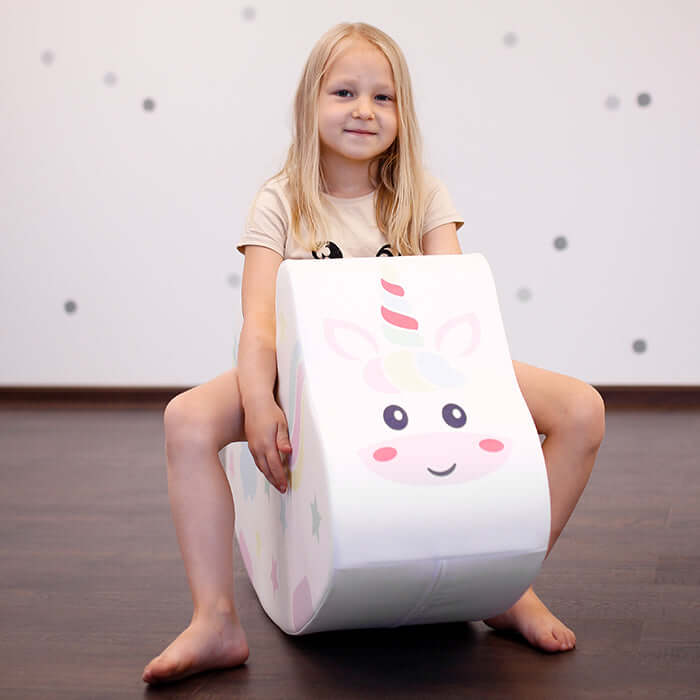Minkšta Supynė Rokeris Unicorn Minkštos Žaidimų Aikštelės