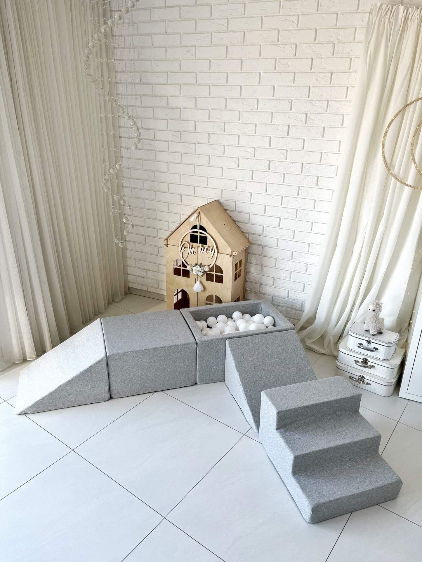 Minkšta Žaidimų Aikštelė Su Mini Kamuoliukų Baseinu Pilka Spalva 5 Dalys + 100 Kamuoliukų Minkštos Žaidimų Aikštelės