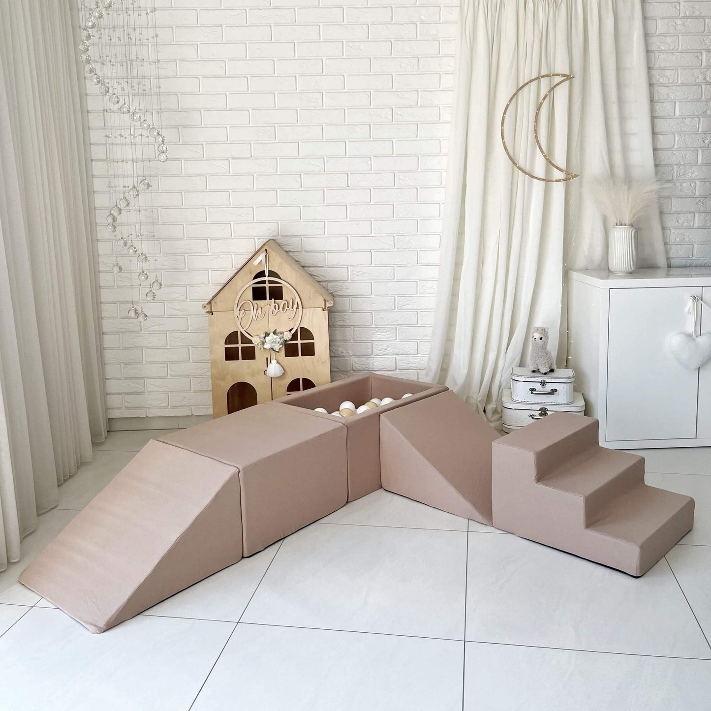 Minkšta Žaidimų Aikštelė Su Mini Kamuoliukų Baseinu Smėlio Spalva 5 Dalys + 100 Kamuoliukų Minkštos Žaidimų Aikštelės