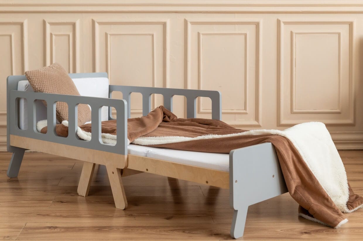 Montessori Vaikiška Auganti Lova Su Čiužiniu 152 x 70 x 54 cm Lovos Dviaukštės