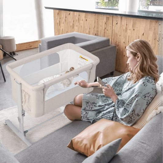 Pristatoma Kūdikio Lovytė Next To Me 3 Viename Su Lopšiu Ir Ratukais Smėlio Spalvos Lovytė Kūdikiui