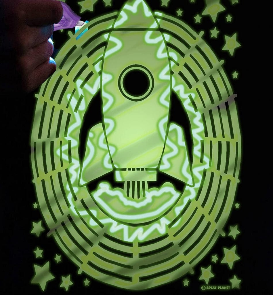 Splat Planet šviečiantys tamsoje marškinėliai, Kosmose