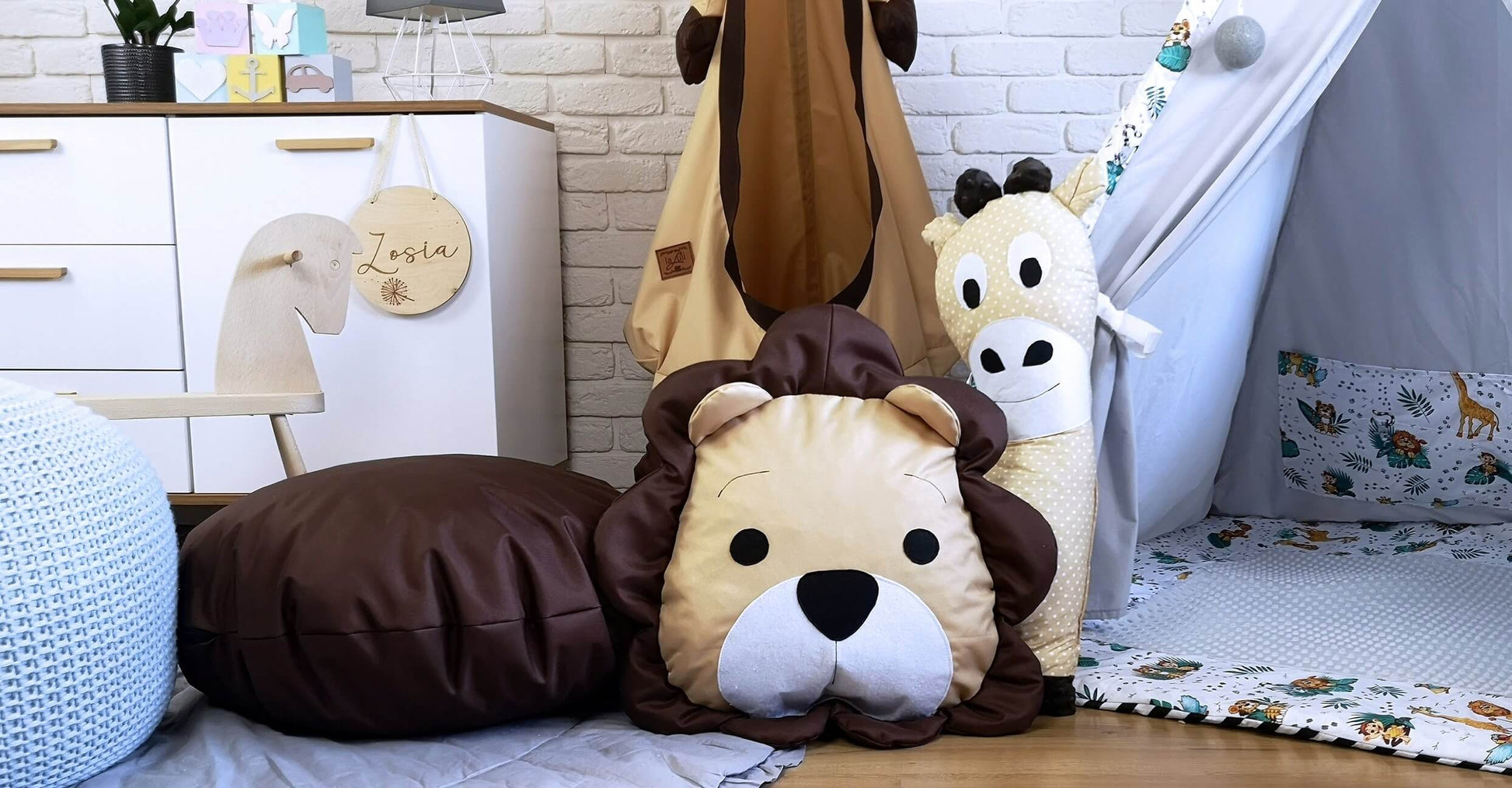 Supynė Tinka Lauke ir Namie, "Liūtas" 65 x 165 x 65 cm Play Swings