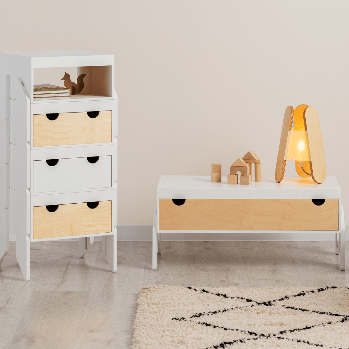 CapiBabi Little – Modulinė Komoda, Kėdutė Ir Suoliukas Vaikams, Balta Komoda