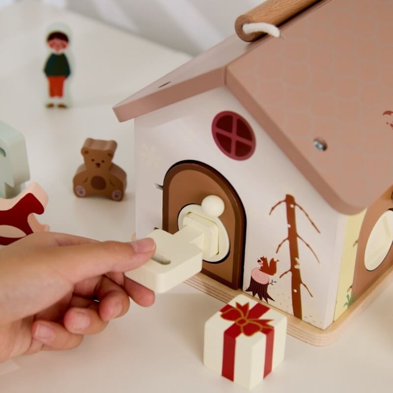 Classic World Medinis Edukacinis Namelis Su Spynomis Vaikams Lėlių Namas