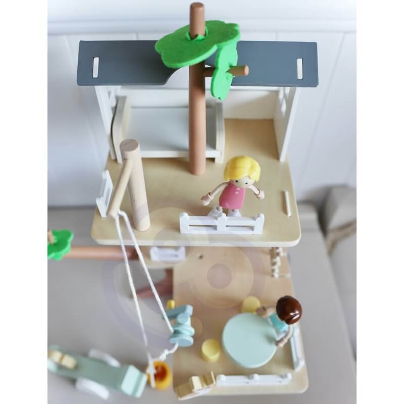 Classic World Medinis Namelis Medyje Su Figūrėlėmis Vaikams Lėlių Namas