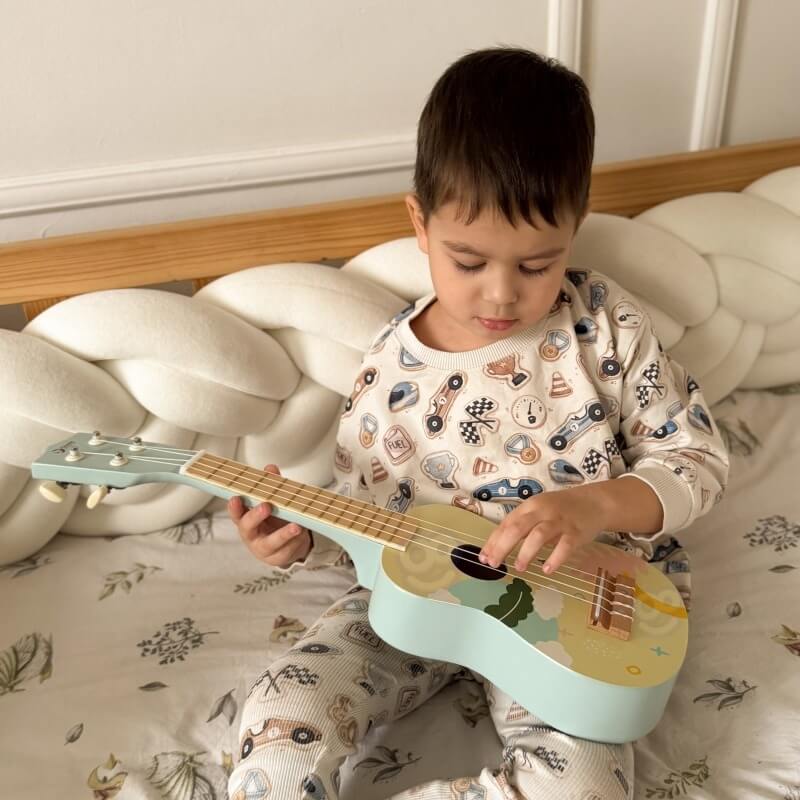 Classic World Mėlyna Medinė Ukulelė Vaikams Su Natų Knyga Žaislai Montessori