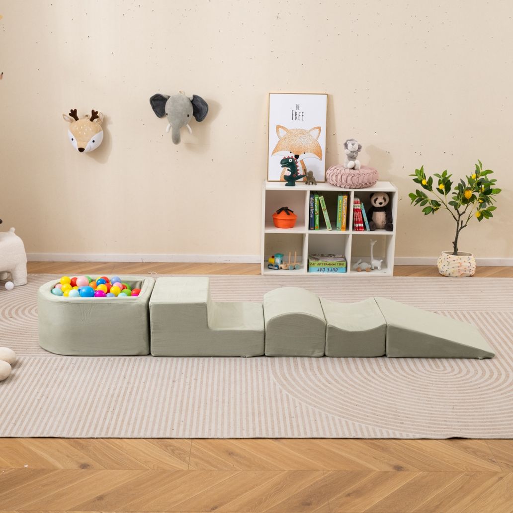 Minkšta Žaidimų Aikštelė Su Kamuoliukų Baseinu, Žalia, 5 Dalių