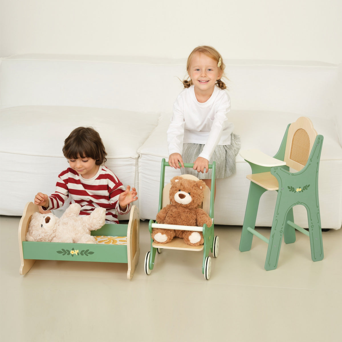 Classic World vintažinis medinis lėlių vežimėlis – nuotrauka 3