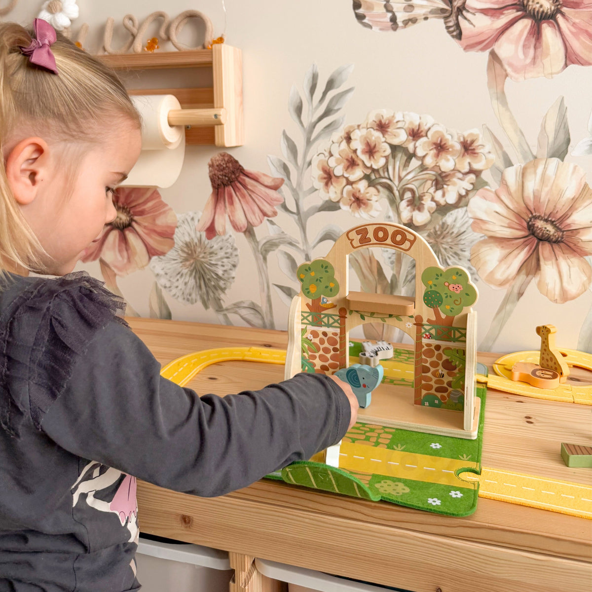 Tooky Toy nešiojamas medinis zoologijos sodo rinkinys