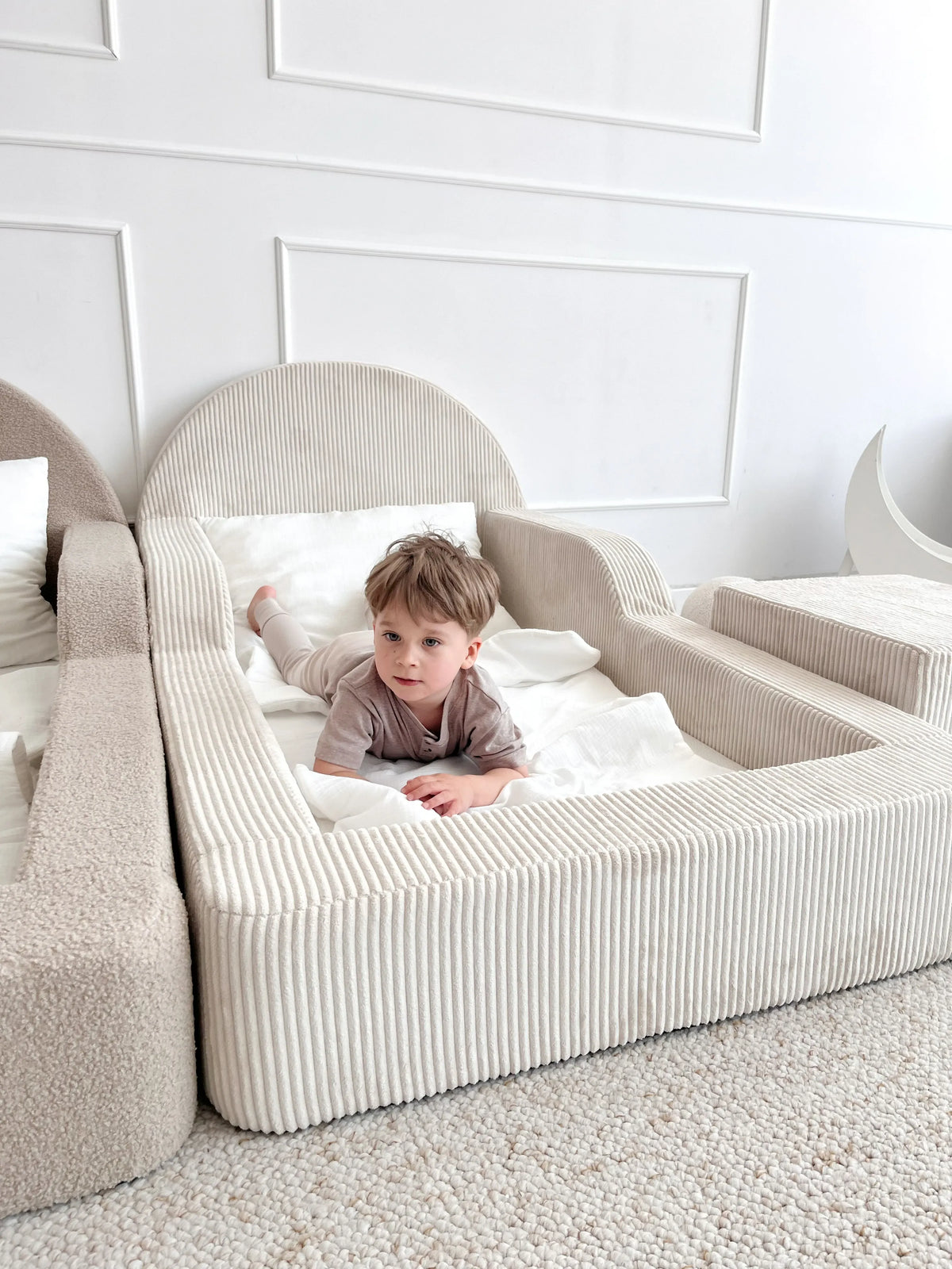 Kreminė Minkšta Bouclé Montessori Vaikiška Lova 70 × 140 cm Lovos Vienvietės