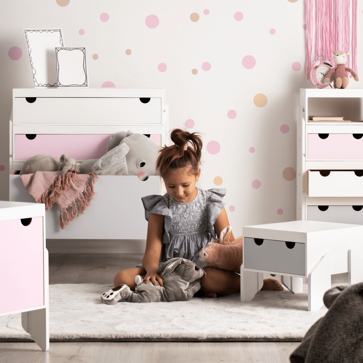 Kurk Baldus Pats, CapiBabi XL – Modulinė Komoda, Kėdutė Ar Suoliukas, Balta Komoda