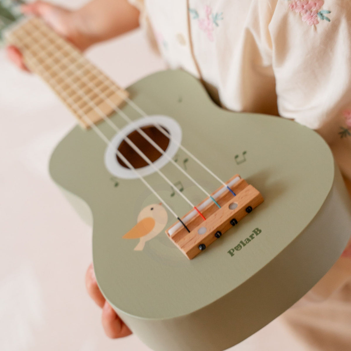 Viga PolarB medinė žalia ukulelė su natomis – nuotrauka 8