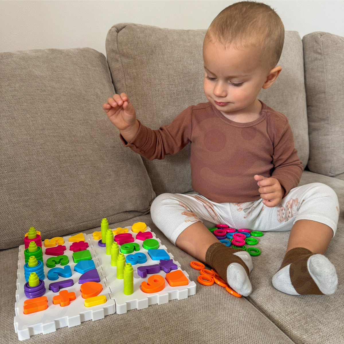 Woopie Montessori skaičių ir formų rūšiuoklė, 139 dalys – nuotrauka 2