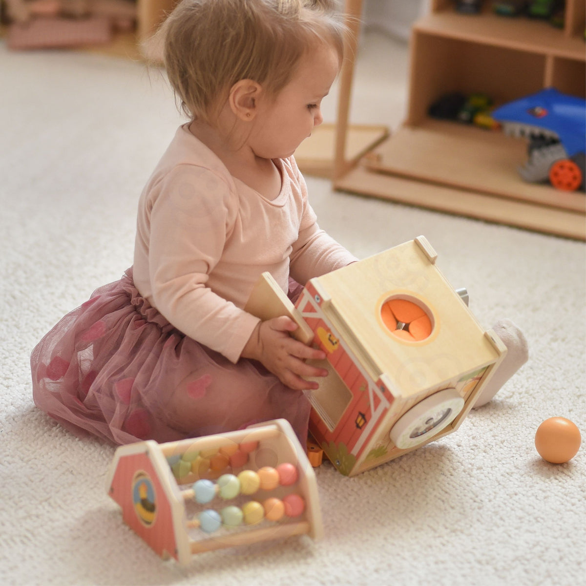Tooky Toy medinis veiklos namelis „Ūkis“ – 4