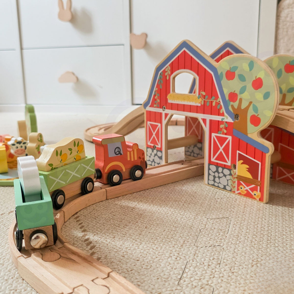 Tooky Toy medinio ūkio ir traukinio rinkinys, 48 dalys – nuotrauka 7