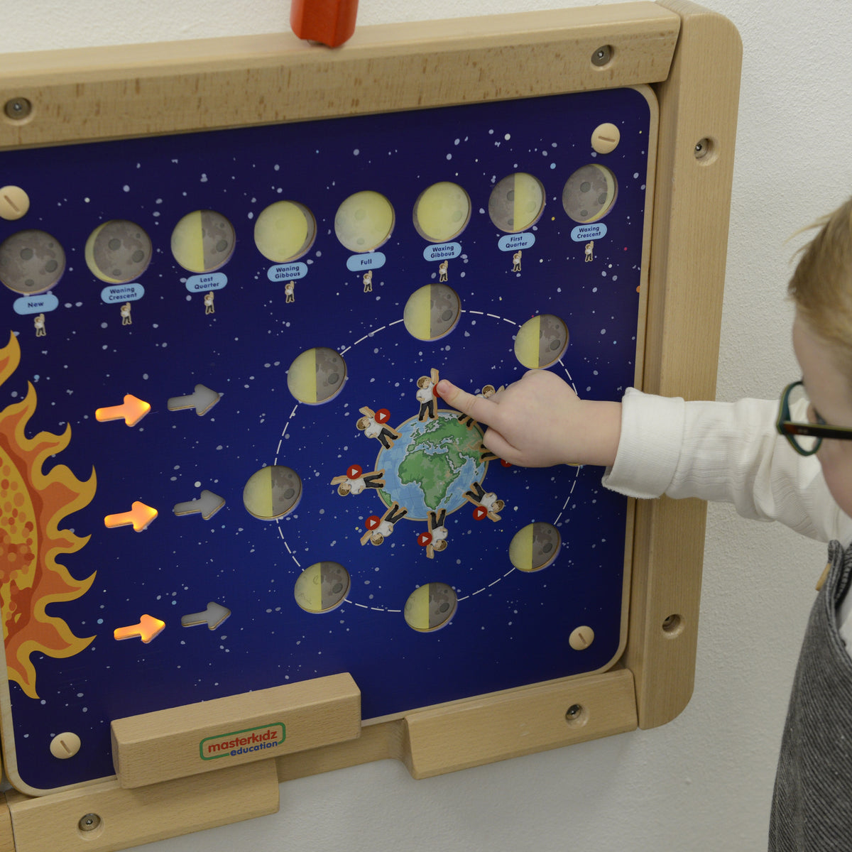 Masterkidz medinė edukacinė lenta „Mėnulio fazės“ – 2 nuotrauka
