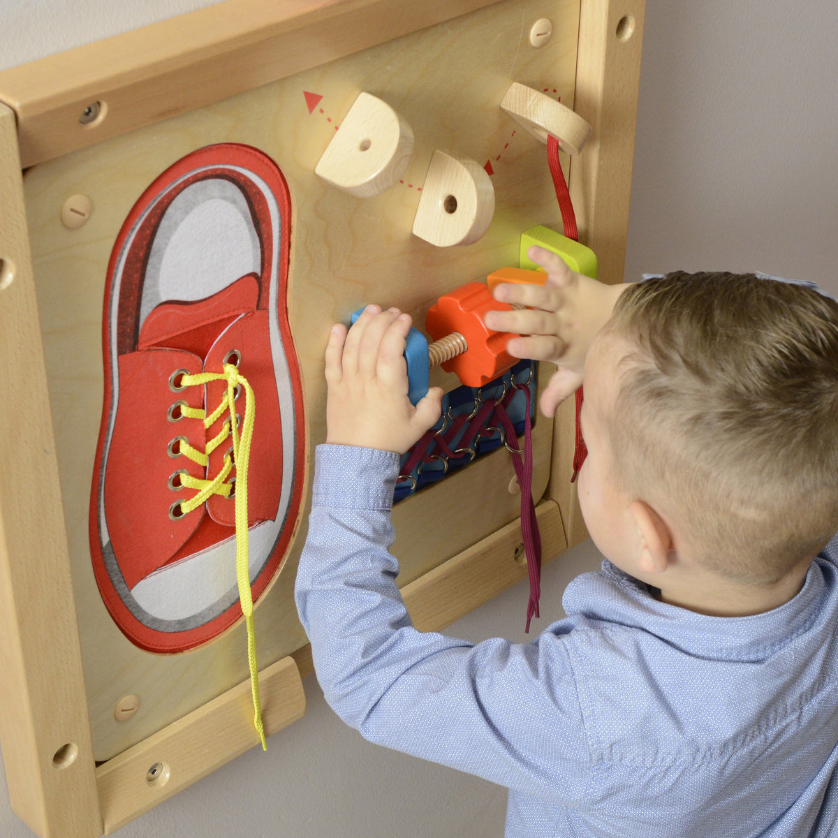 Masterkidz Montessori raištelių rišimo edukacinė lenta – 4