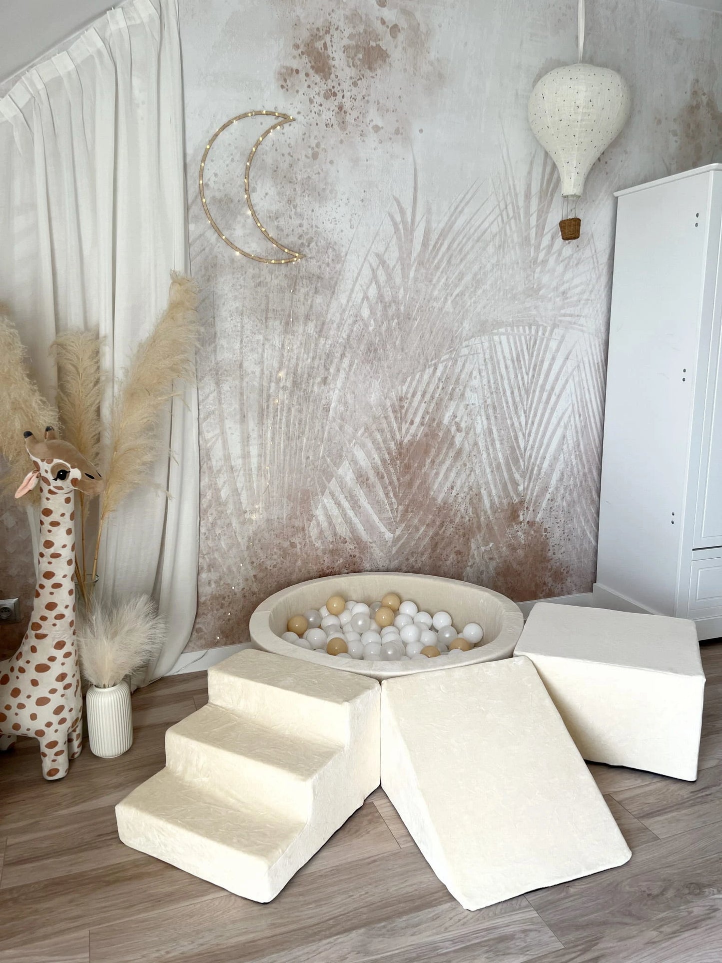 Minkšta 4 dalių Velvet žaidimų aikštelė su kamuoliukų baseinu – kreminė, nuotrauka 8