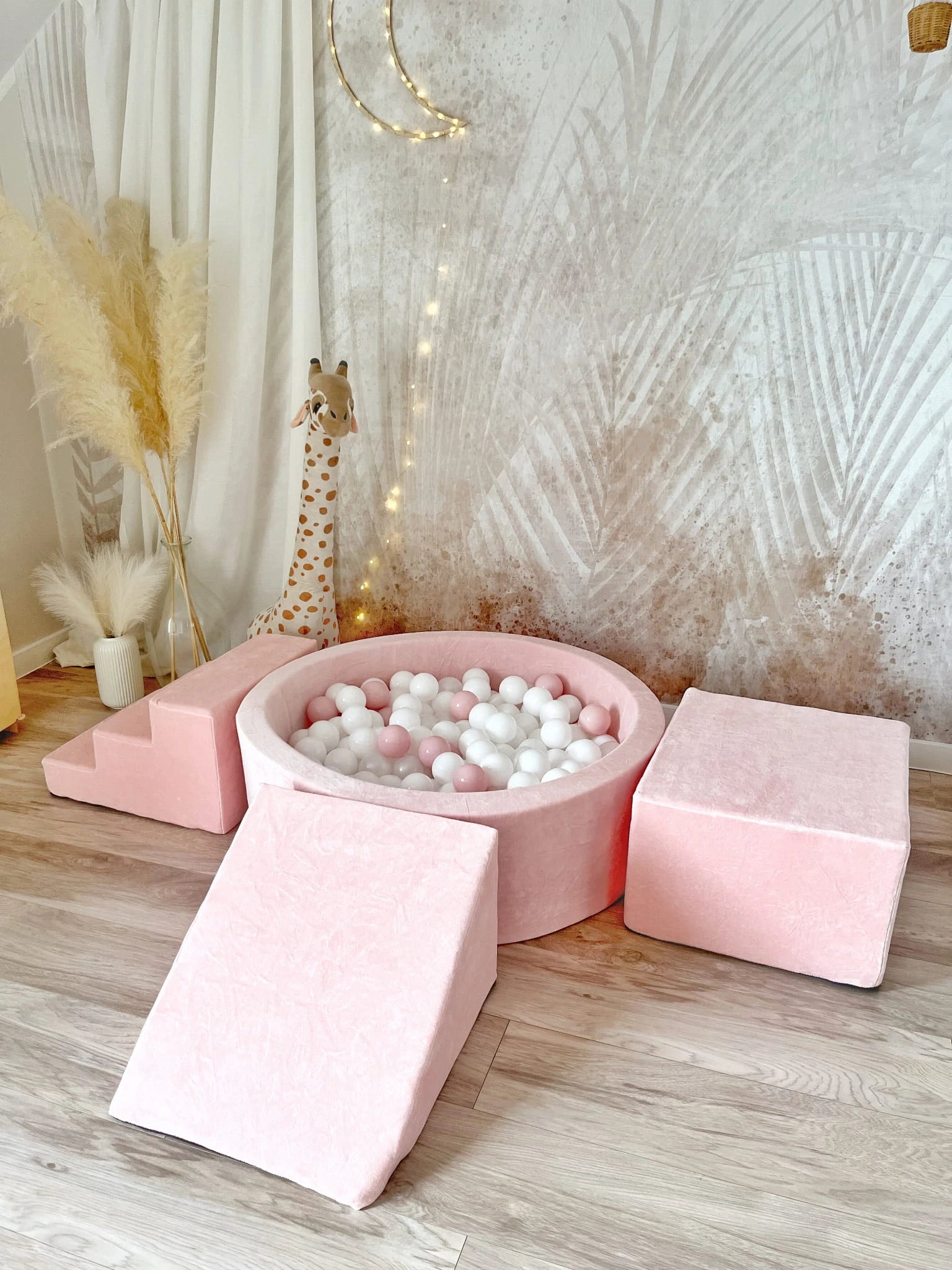 Minkšta 4 dalių Velvet žaidimų aikštelė su kamuoliukų baseinu – rožinė, nuotrauka 7