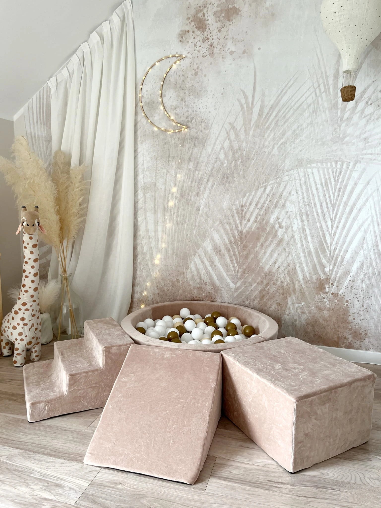 Minkšta 4 dalių Velvet žaidimų aikštelė su kamuoliukų baseinu – smėlio, nuotrauka 7