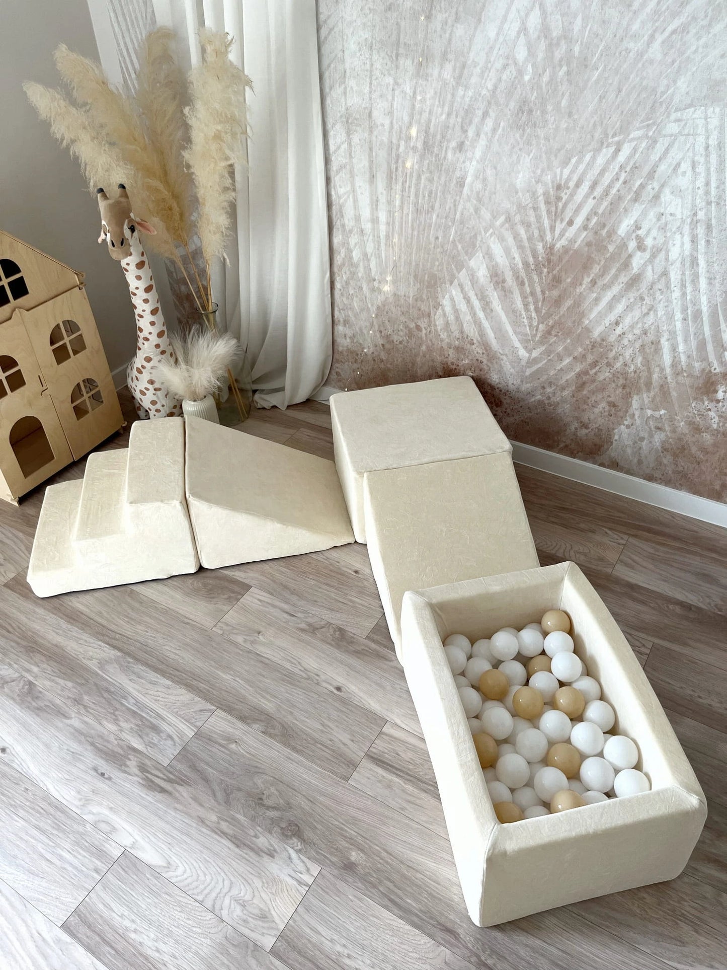 Minkšta 5 dalių Velvet žaidimų aikštelė su kamuoliukų baseinu – kreminė, nuotrauka 7
