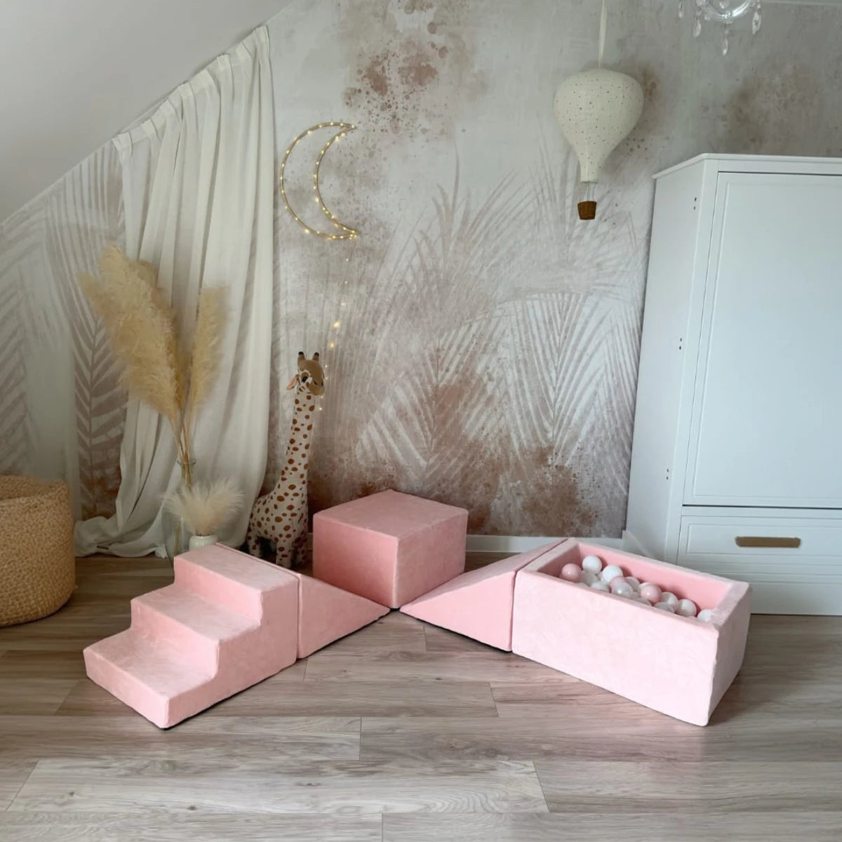 Minkšta 5 dalių Velvet žaidimų aikštelė su kamuoliukų baseinu – rožinė, nuotrauka 1