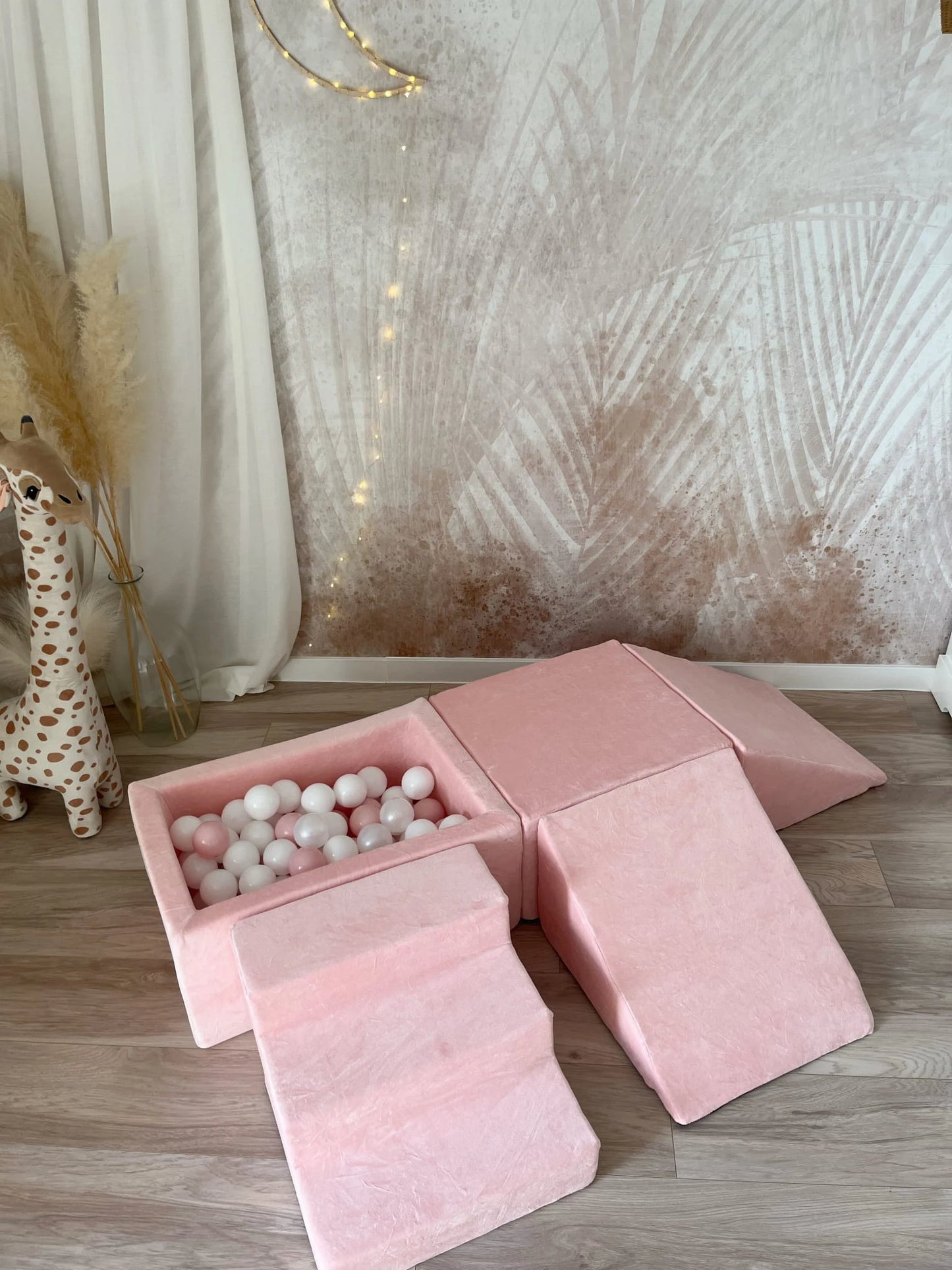 Minkšta 5 dalių Velvet žaidimų aikštelė su kamuoliukų baseinu – rožinė, nuotrauka 7