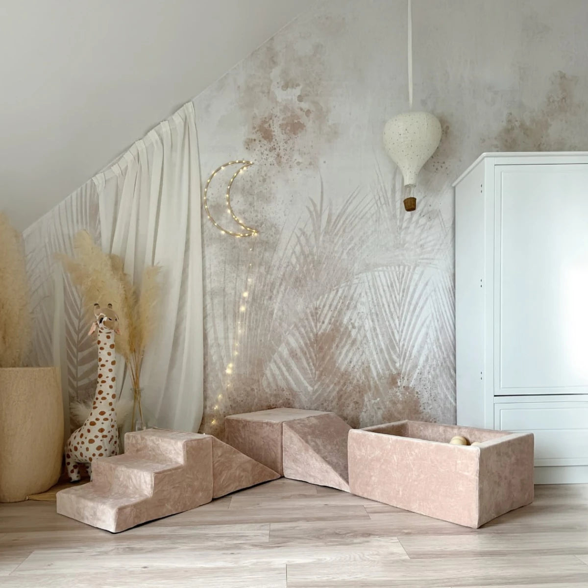 Minkšta 5 dalių Velvet žaidimų aikštelė su kamuoliukų baseinu – smėlio, nuotrauka 1