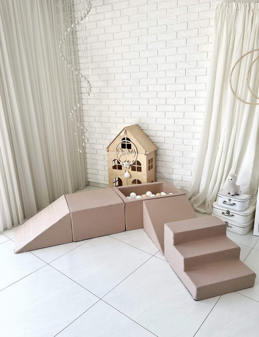 Minkšta Žaidimų Aikštelė Su Mini Kamuoliukų Baseinu Smėlio Spalva 5 Dalys + 100 Kamuoliukų Minkštos Žaidimų Aikštelės