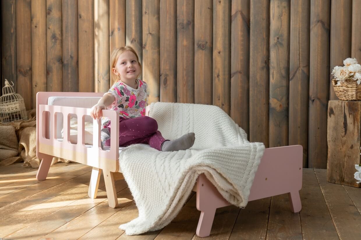 Montessori Vaikiška Auganti Lova Su Čiužiniu 152 x 70 x 54 cm Lovos Dviaukštės