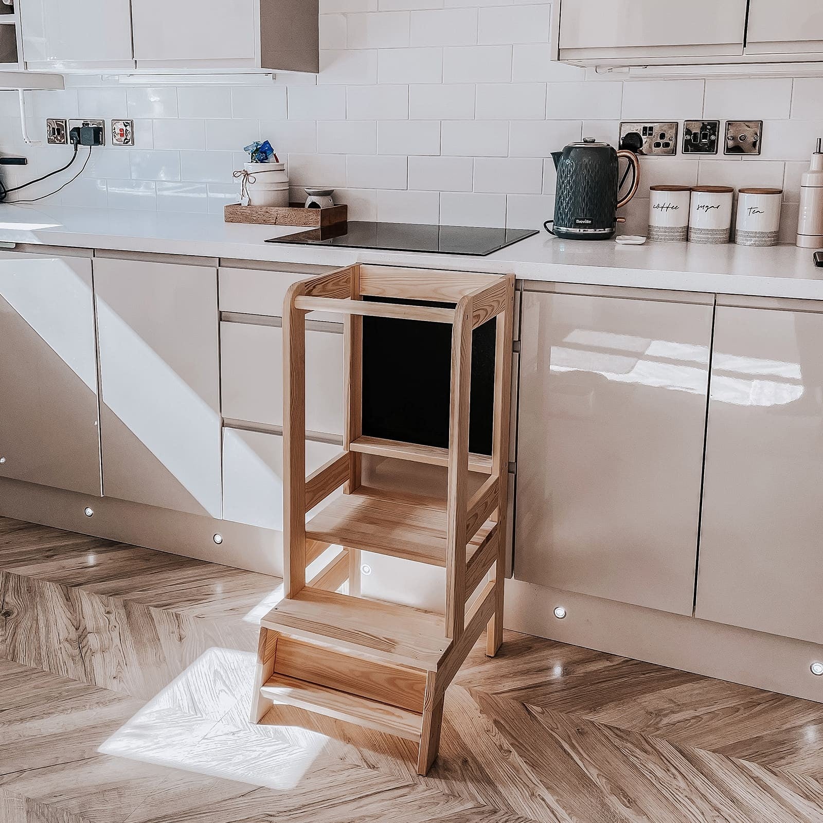 MeowBaby Montessori virtuvės bokštelis – natūrali, su piešimo lenta, vaizdas 11