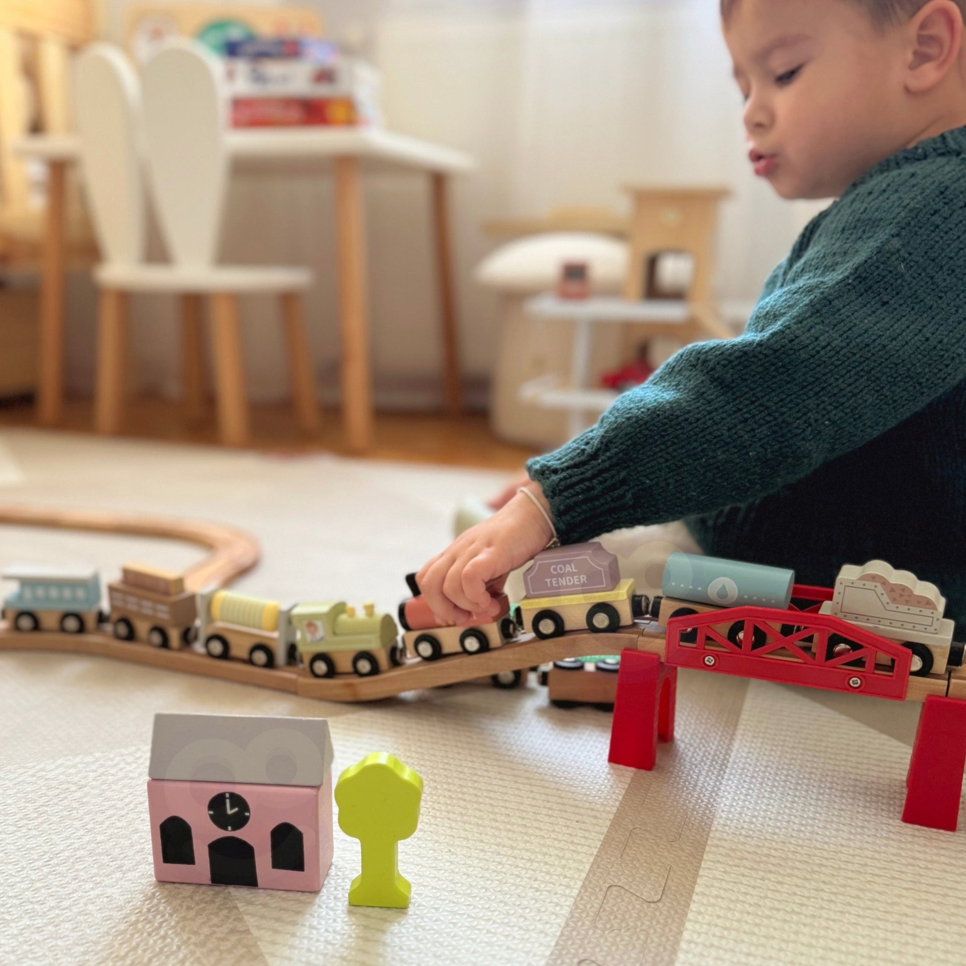 Tooky Toy Magnetiniai Mediniai Vagonėliai, 12 Dalių