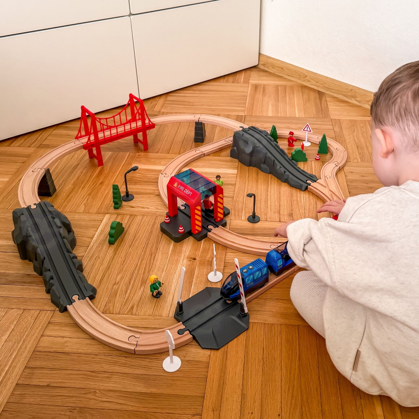 Tooky Toy Elektrinis Gaisrinės Traukinys, 70 Dalių