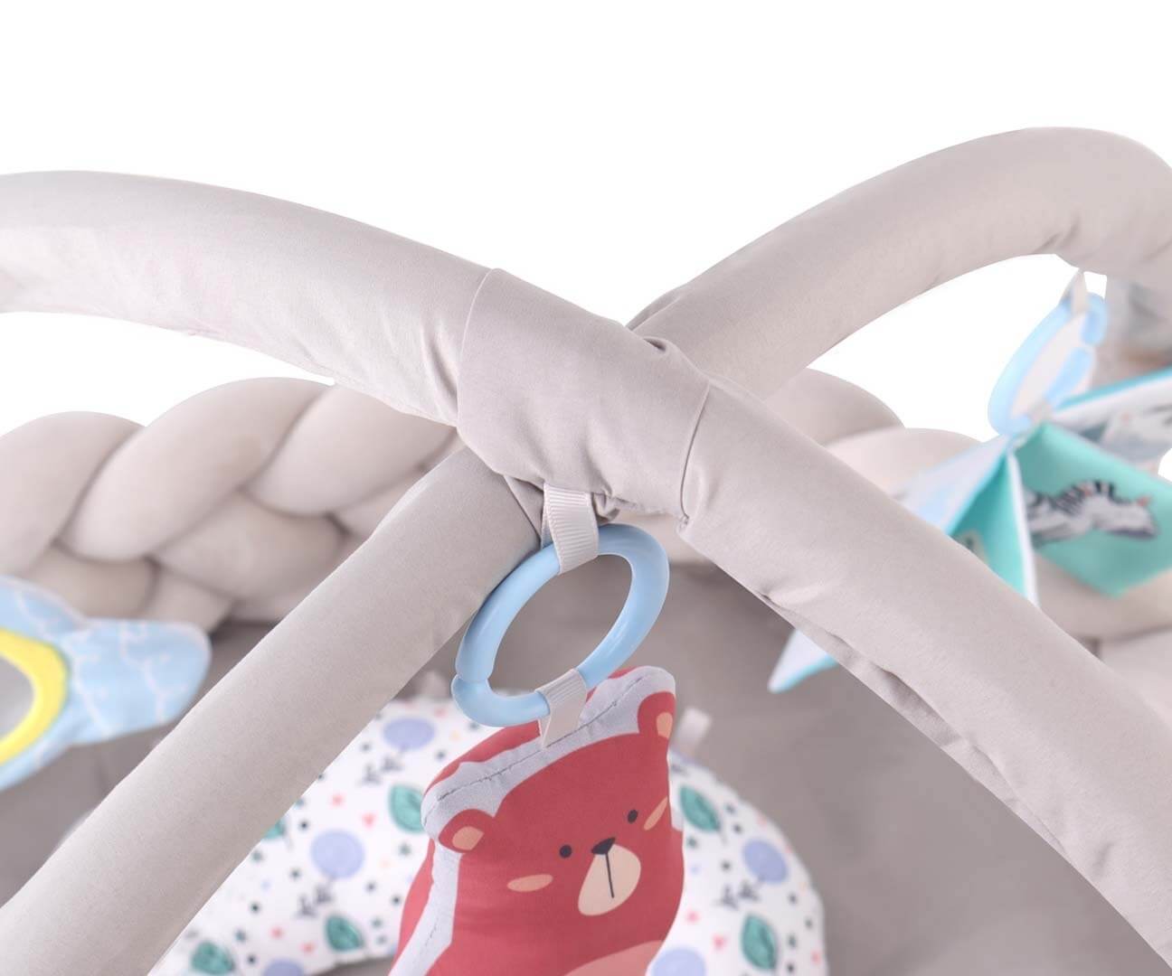 TinyMini Lavinamasis Kilimėlis Kūdikiams "Pynė" 82 cm Su Žaislais Lavinamieji Kilimėliai