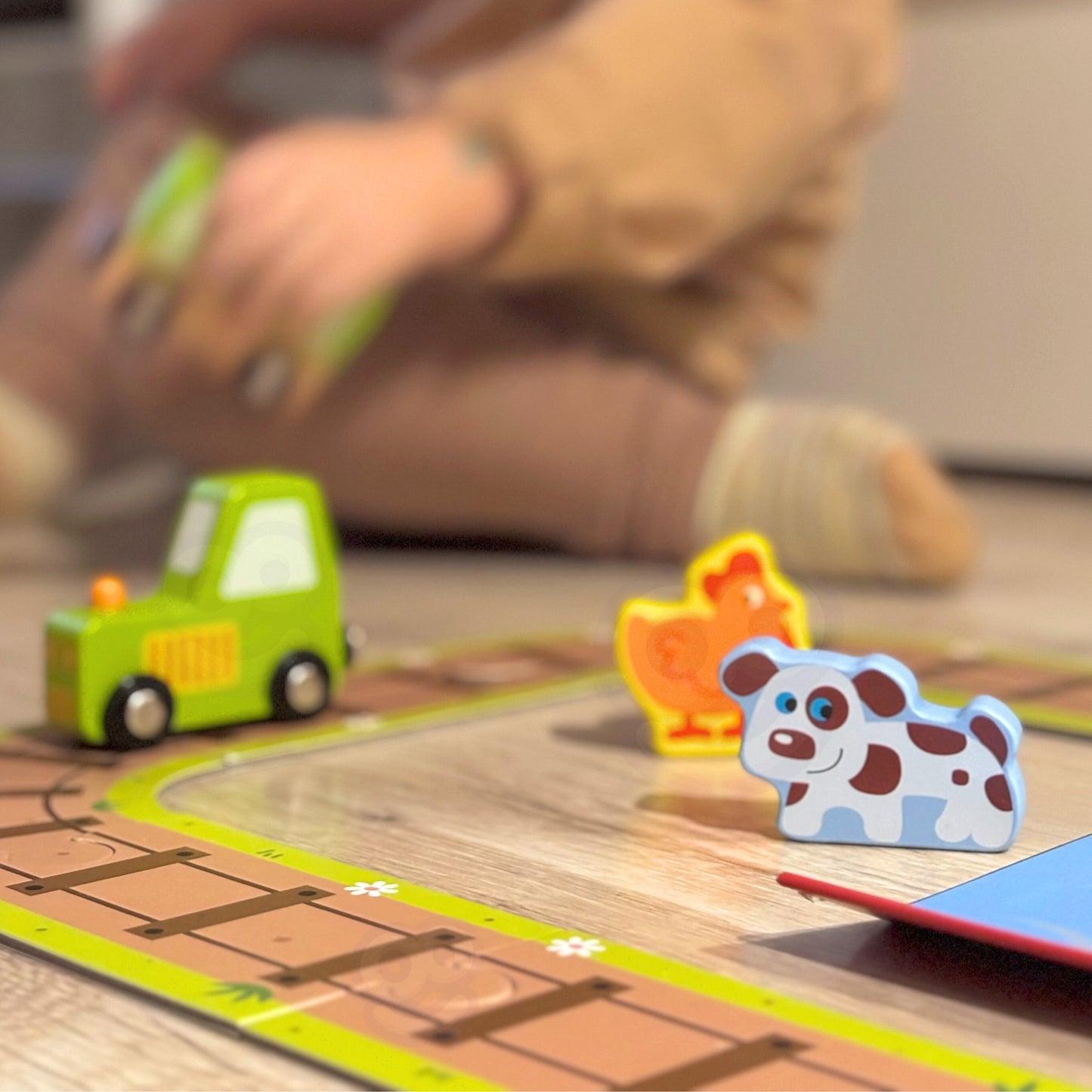 Tooky Toy Medinė Ferma Lagamine Su Figūrėlėmis
