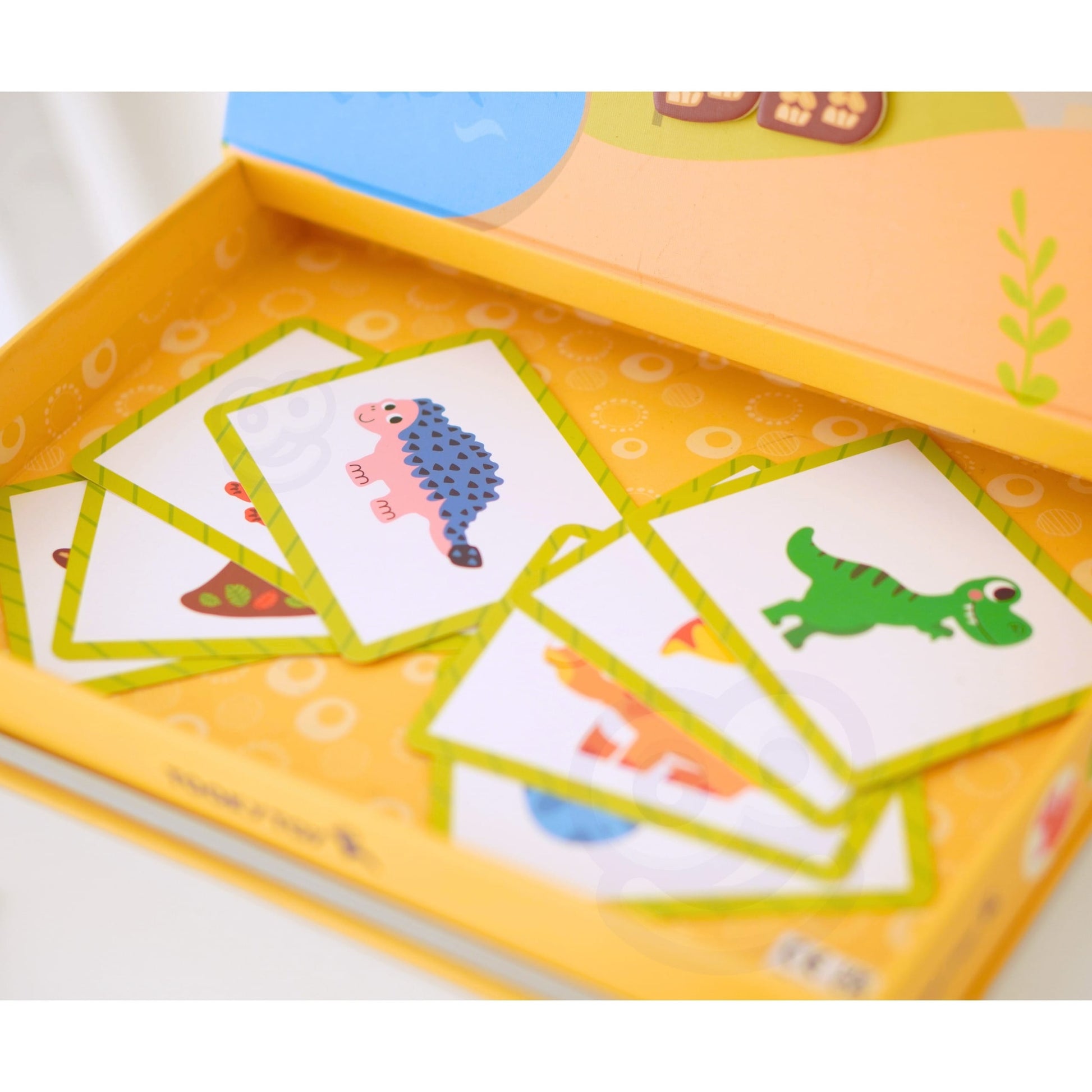 Tooky Toy Magnetinė Dėlionė Dinozaurai – 68 Dalių Rinkinys Žaislai Dėlionės