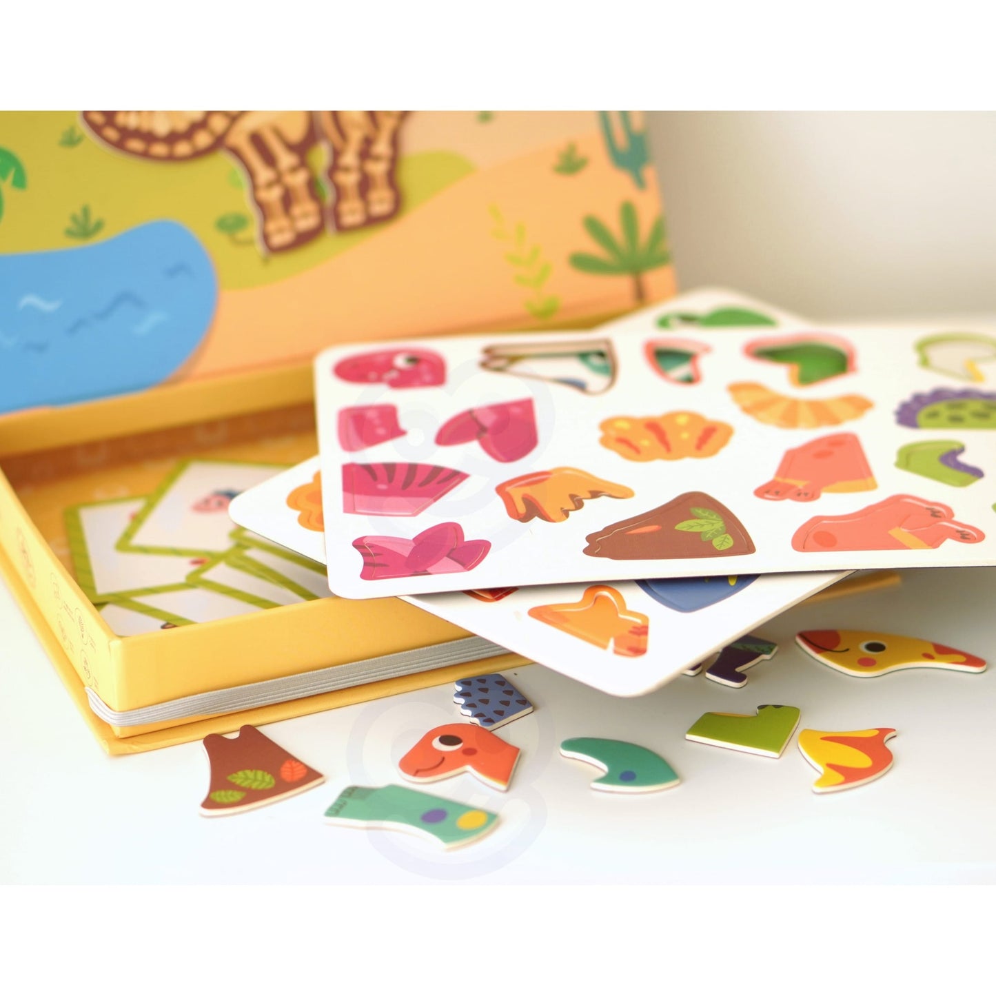 Tooky Toy Magnetinė Dėlionė Dinozaurai – 68 Dalių Rinkinys Žaislai Dėlionės