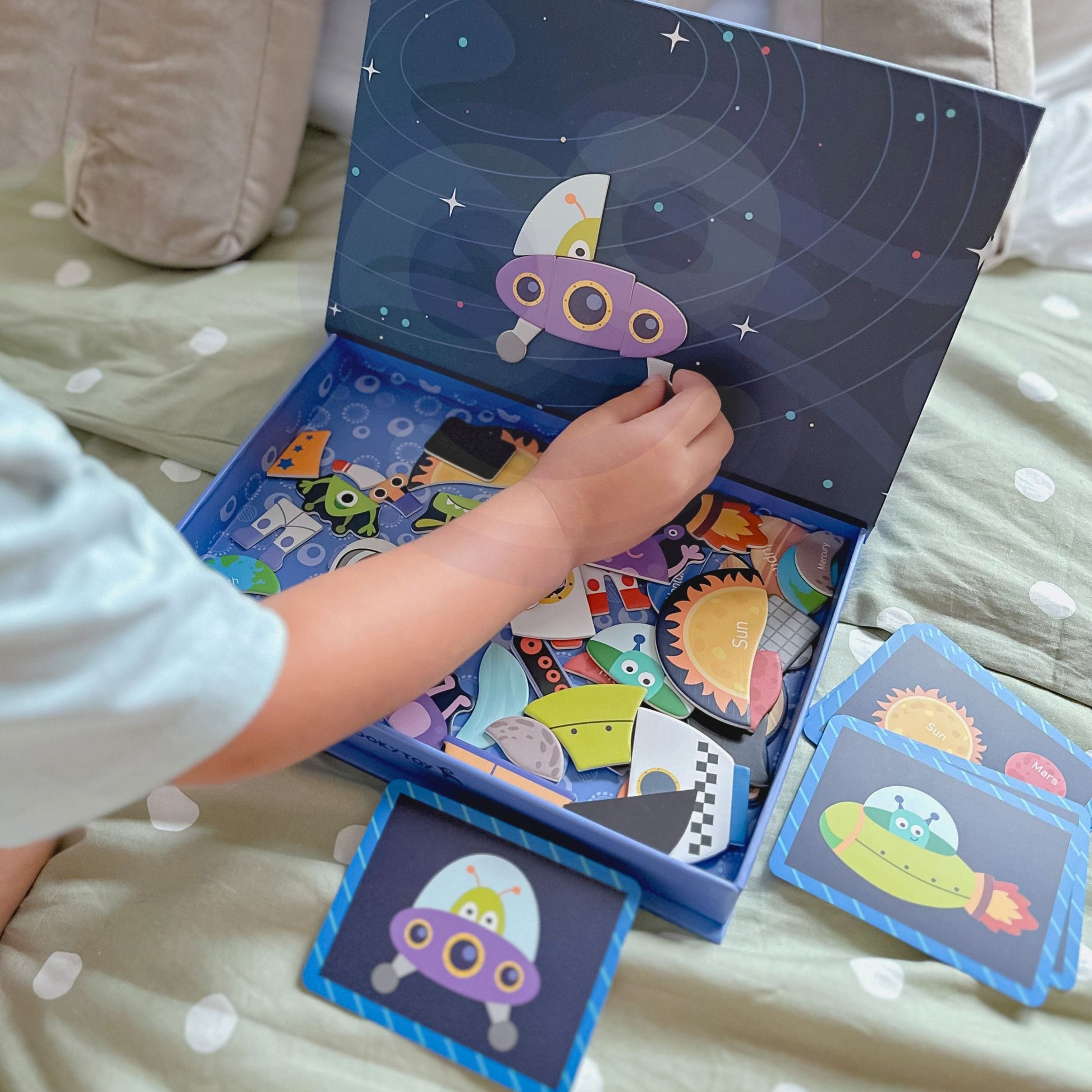 Tooky Toy Magnetinė Dėlionė Kosmosas – 72 Dalių Rinkinys Žaislai Dėlionės