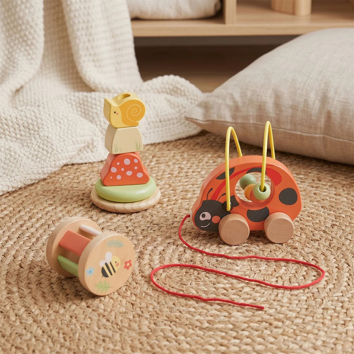 Tooky Toy medinis Montessori rinkinys „Boružėlė“ 3in1