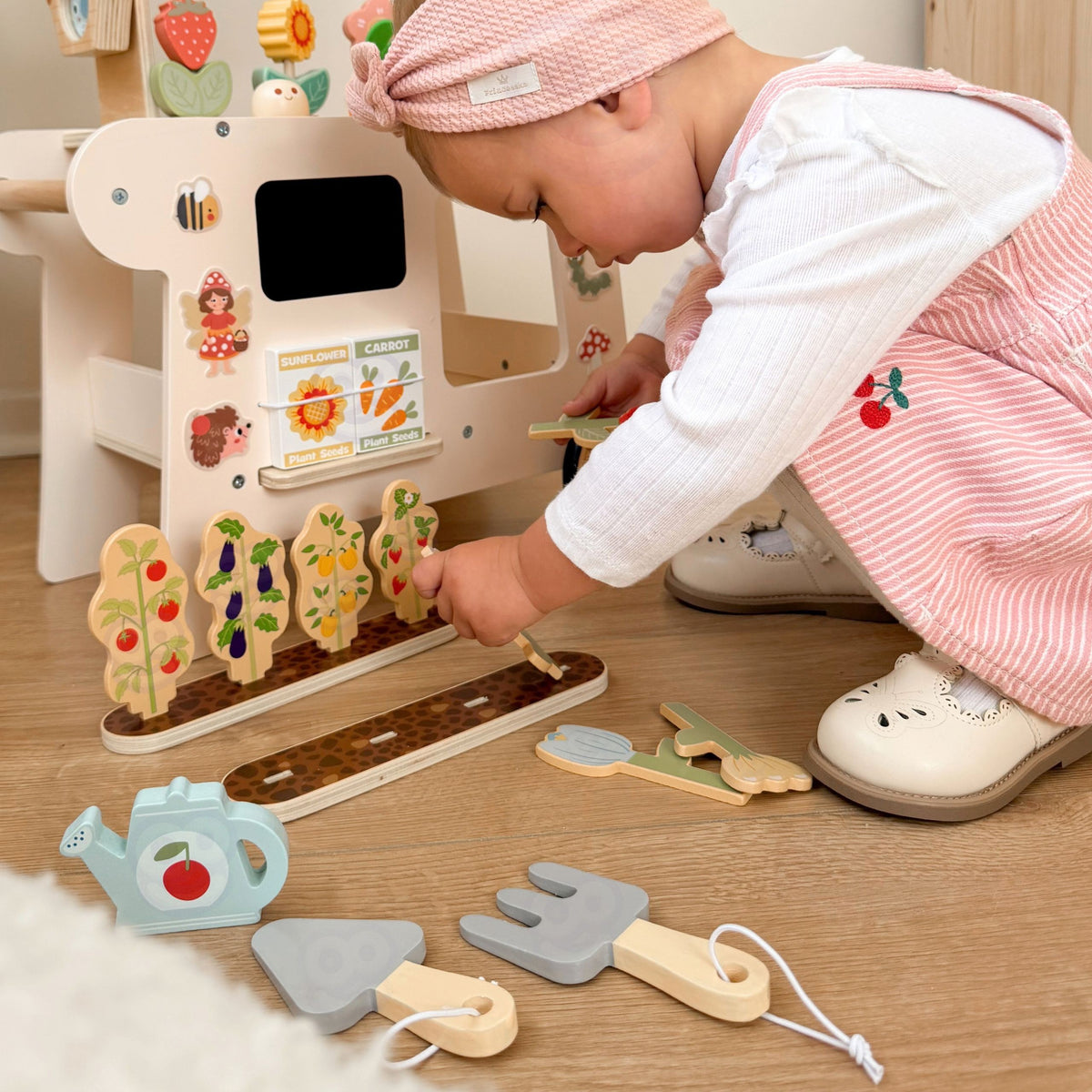 Tooky Toy medinis sodo vežimėlis–parduotuvėlė – nuotrauka 4