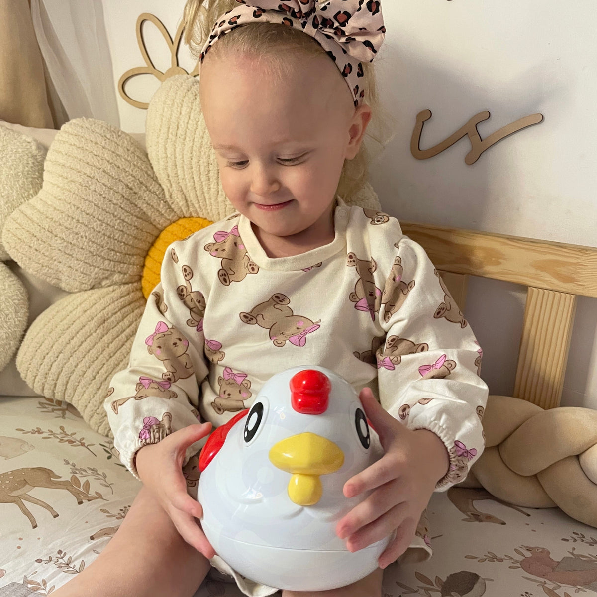 „Woopie“ Montessori vištelė – formų rūšiuoklė su kiaušiniais – produkto nuotrauka 3