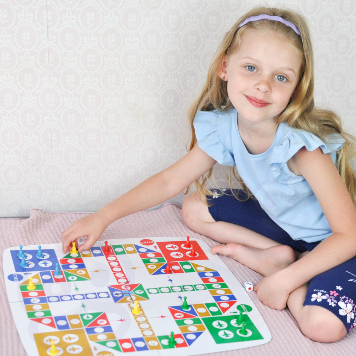 Woopie stalo žaidimai „Mažasis detektyvas“ ir „Ludo“ 2in1 – nuotrauka 2